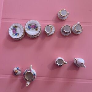 English RM Rachel Munday Floral Miniature Teapot and Set Pink Blue 1:12 scale